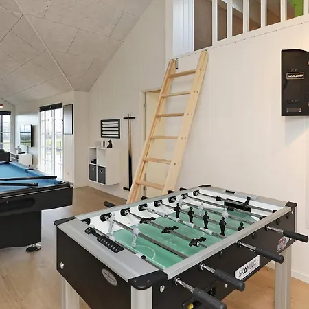 Tatil Evi 26 Person Holiday Home In Frorup